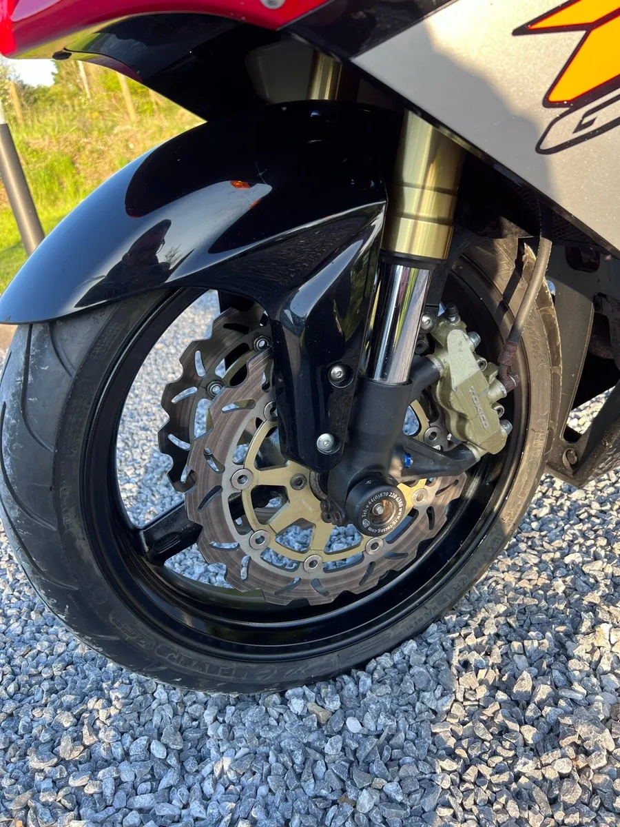 Suzuki GSX-R - Image 4