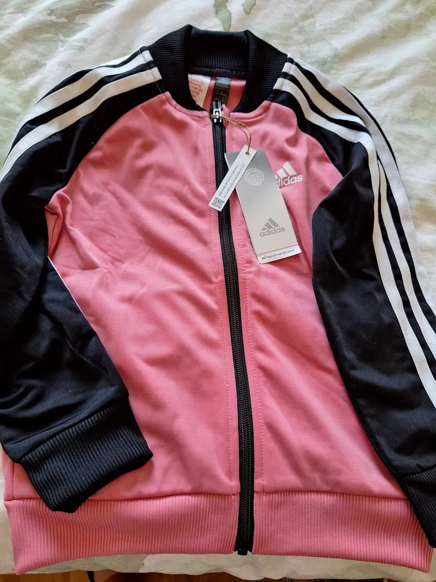 Girls clothes