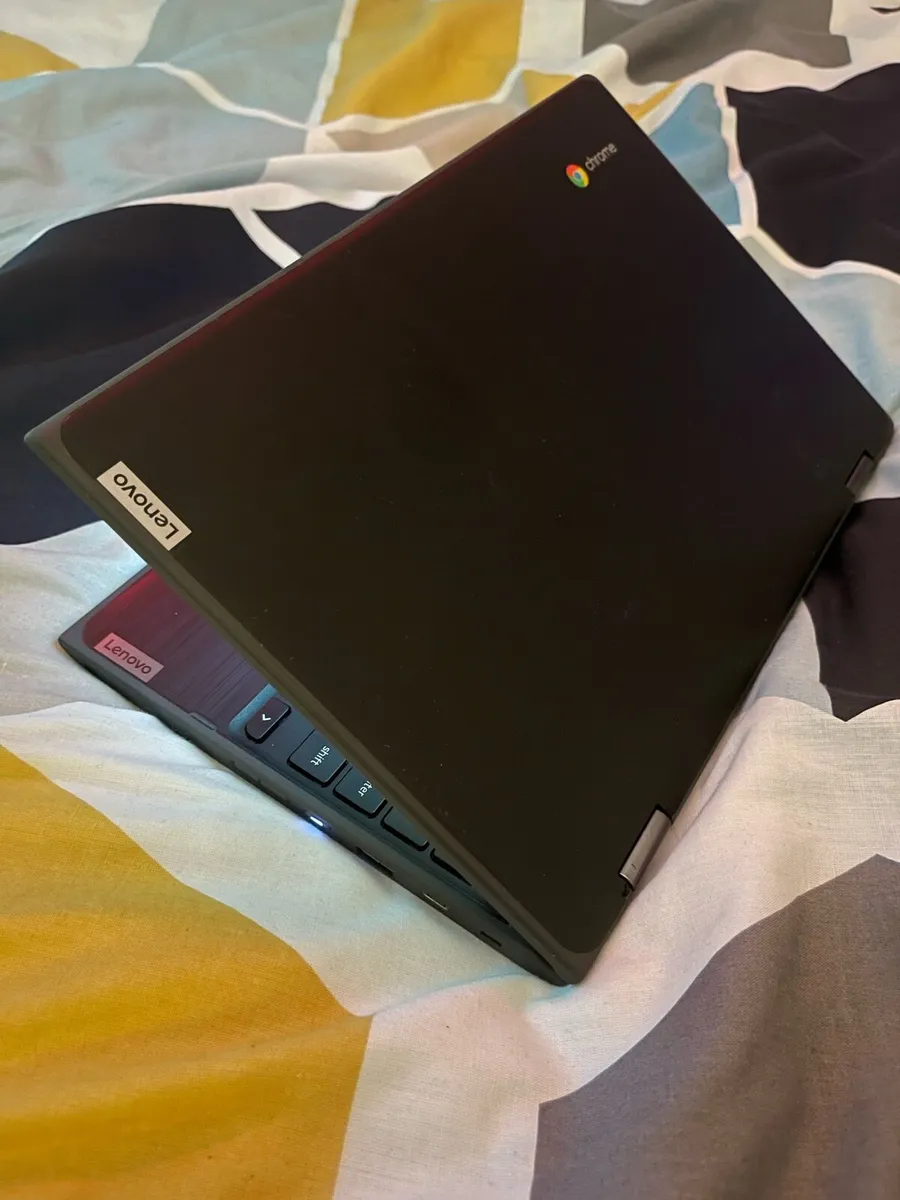 Lenovo Chromebook - Image 3