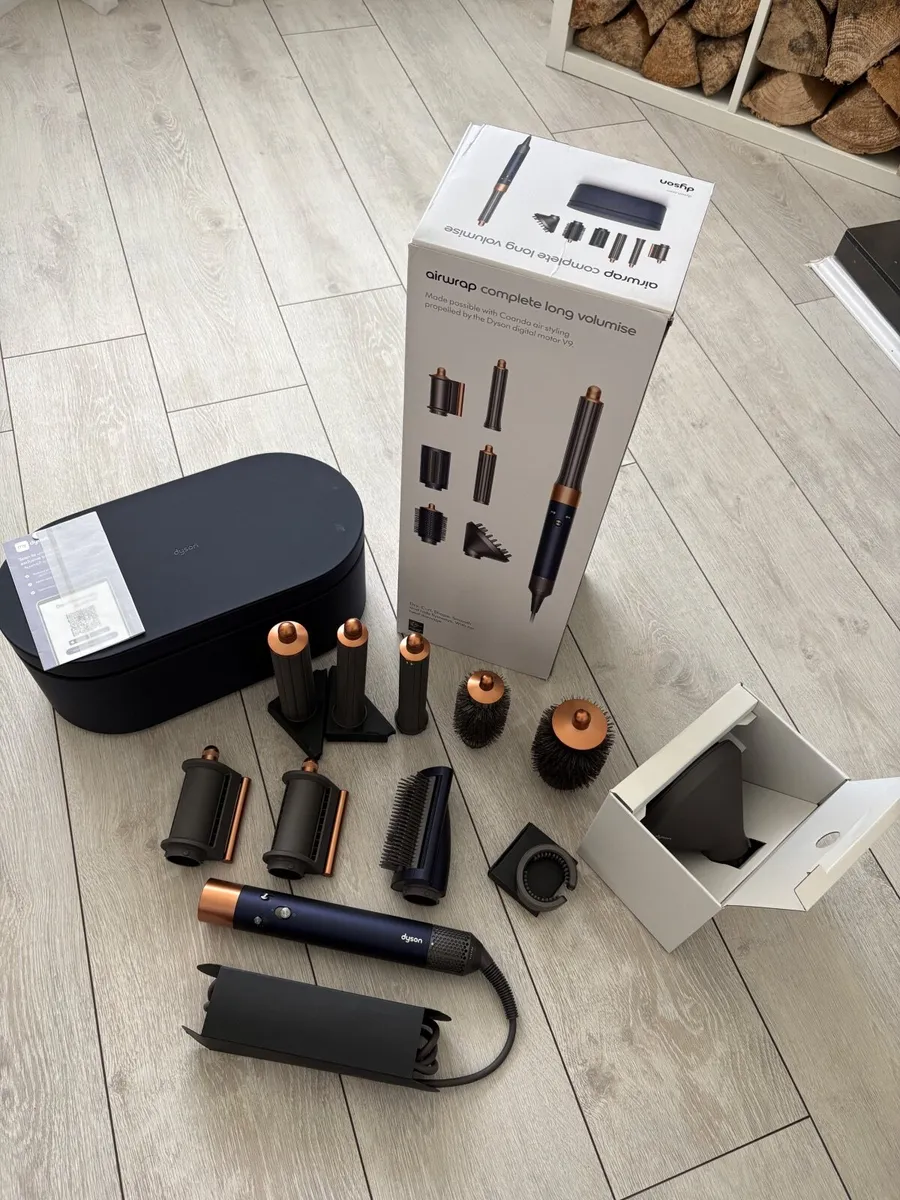 Dyson air wrap - Image 2