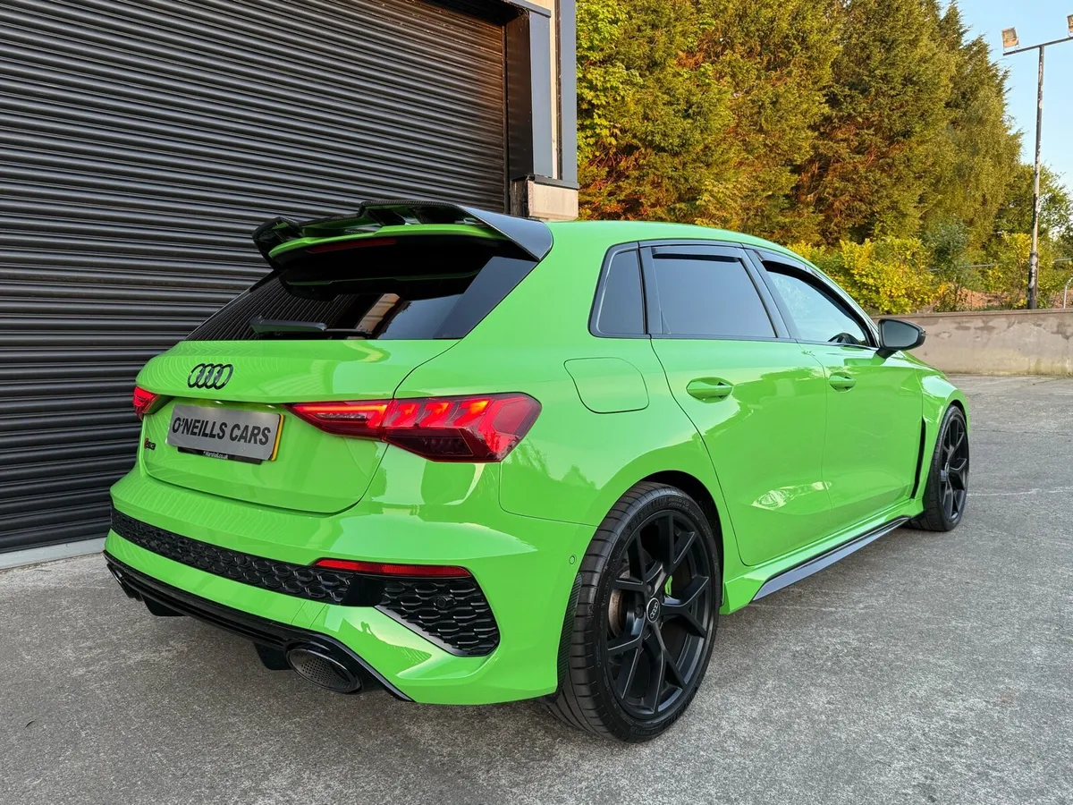 2022 Audi RS3 Carbon Black - Image 4
