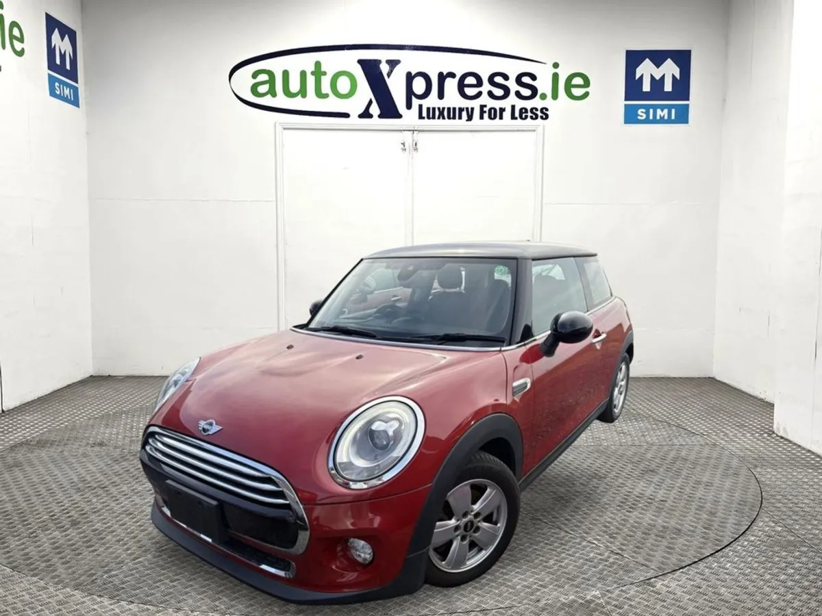 MINI Cooper D 1.5 Automatic  Reversing Camera - Image 1