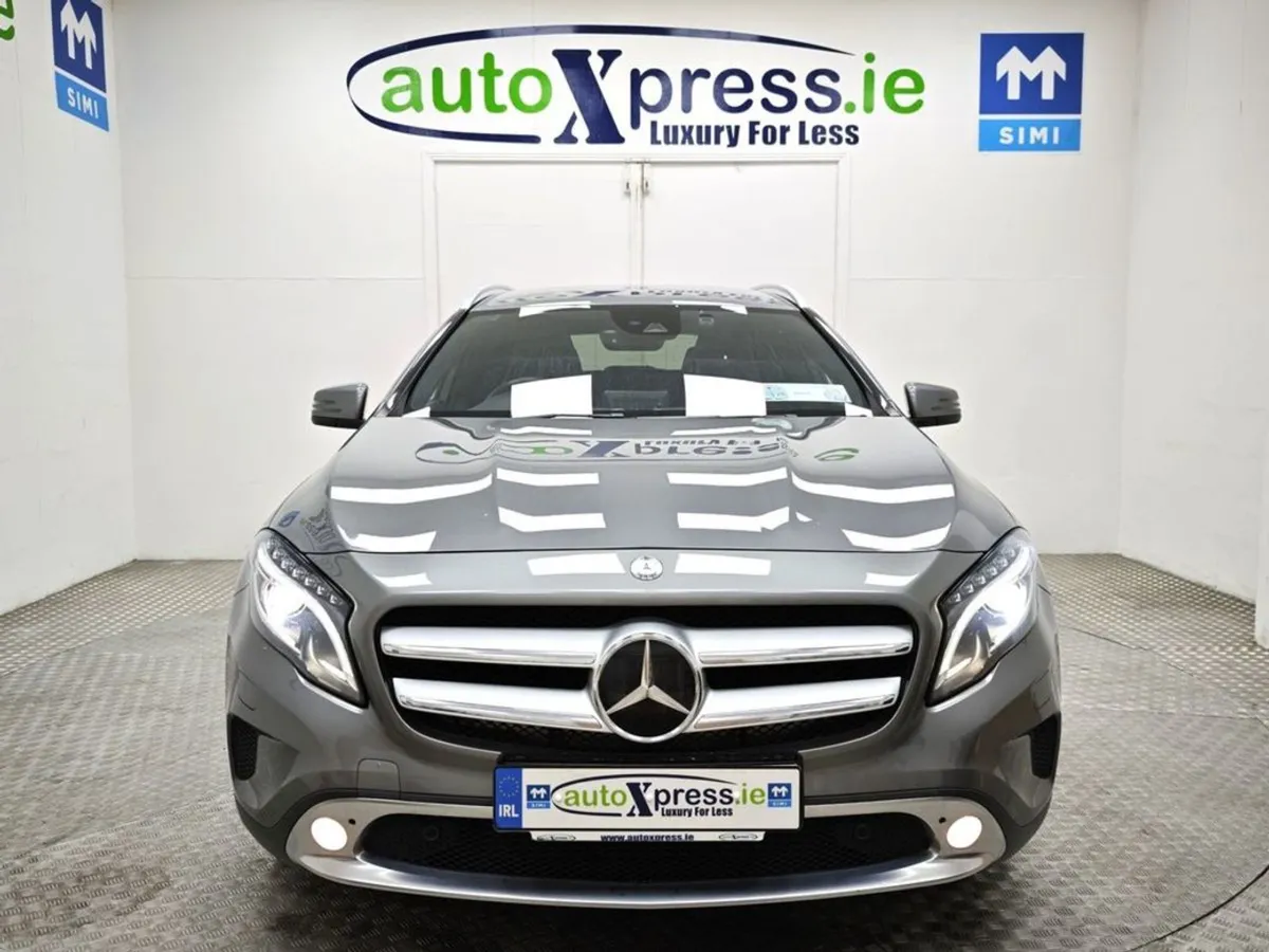 Mercedes-Benz GLA-Class 180 1.6 Automatic - Image 3