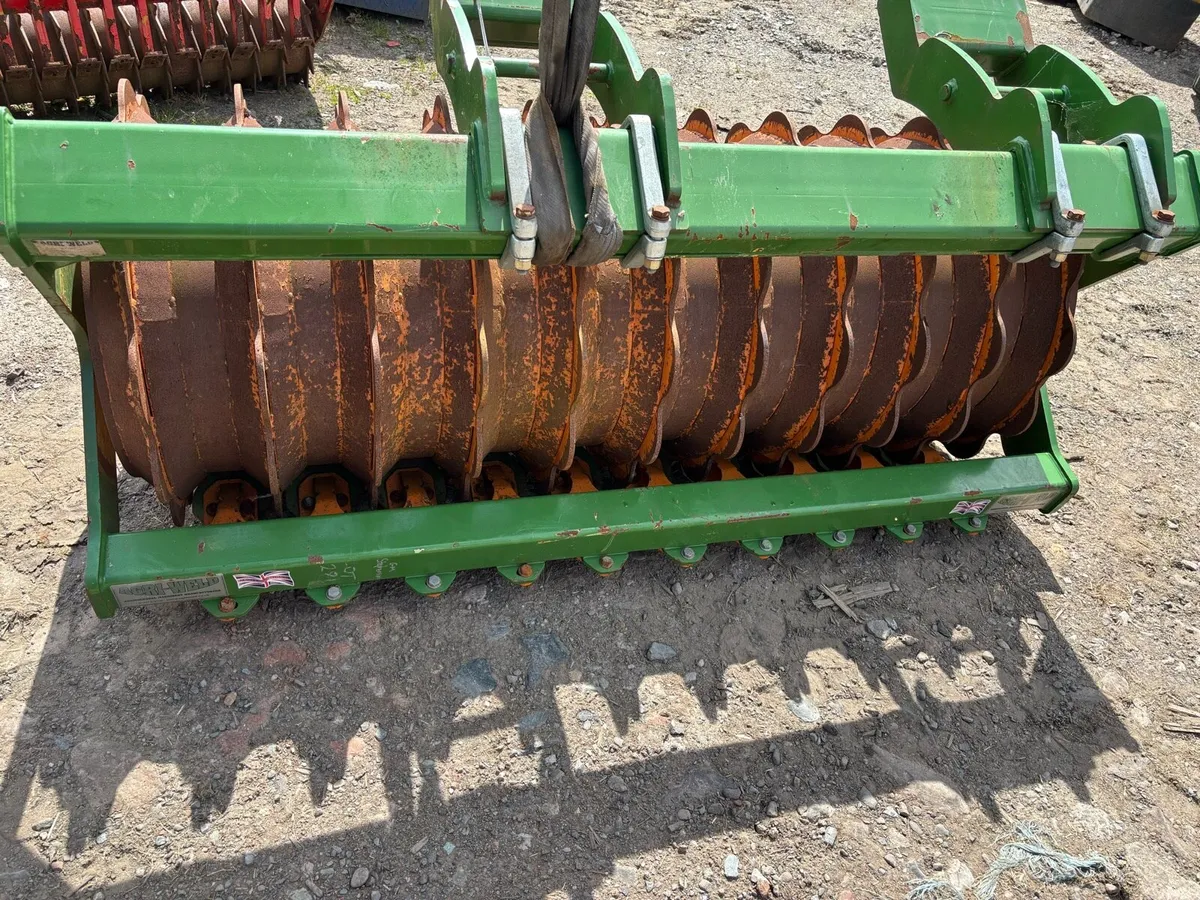 Silage compactor - Image 1