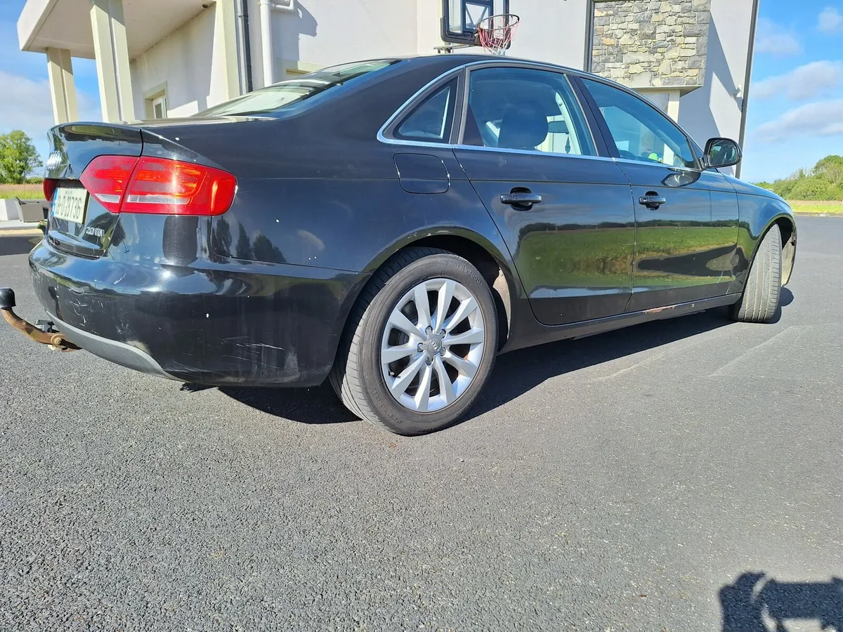 2009 Audi A4 - Image 2