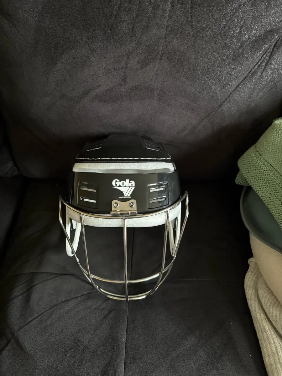Black gola helmet - Image 2