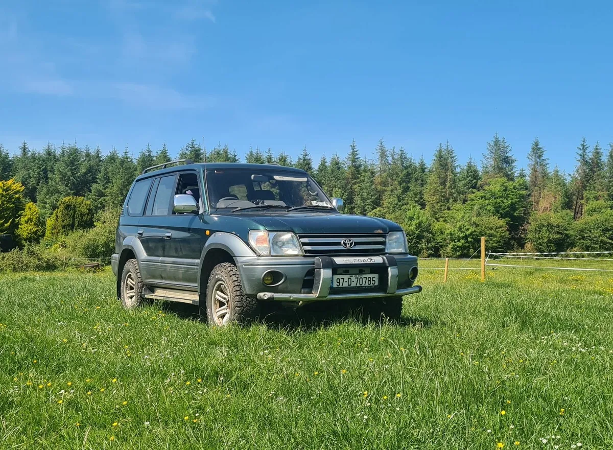 Toyota Land Cruiser Prado TX 1997 - Image 3