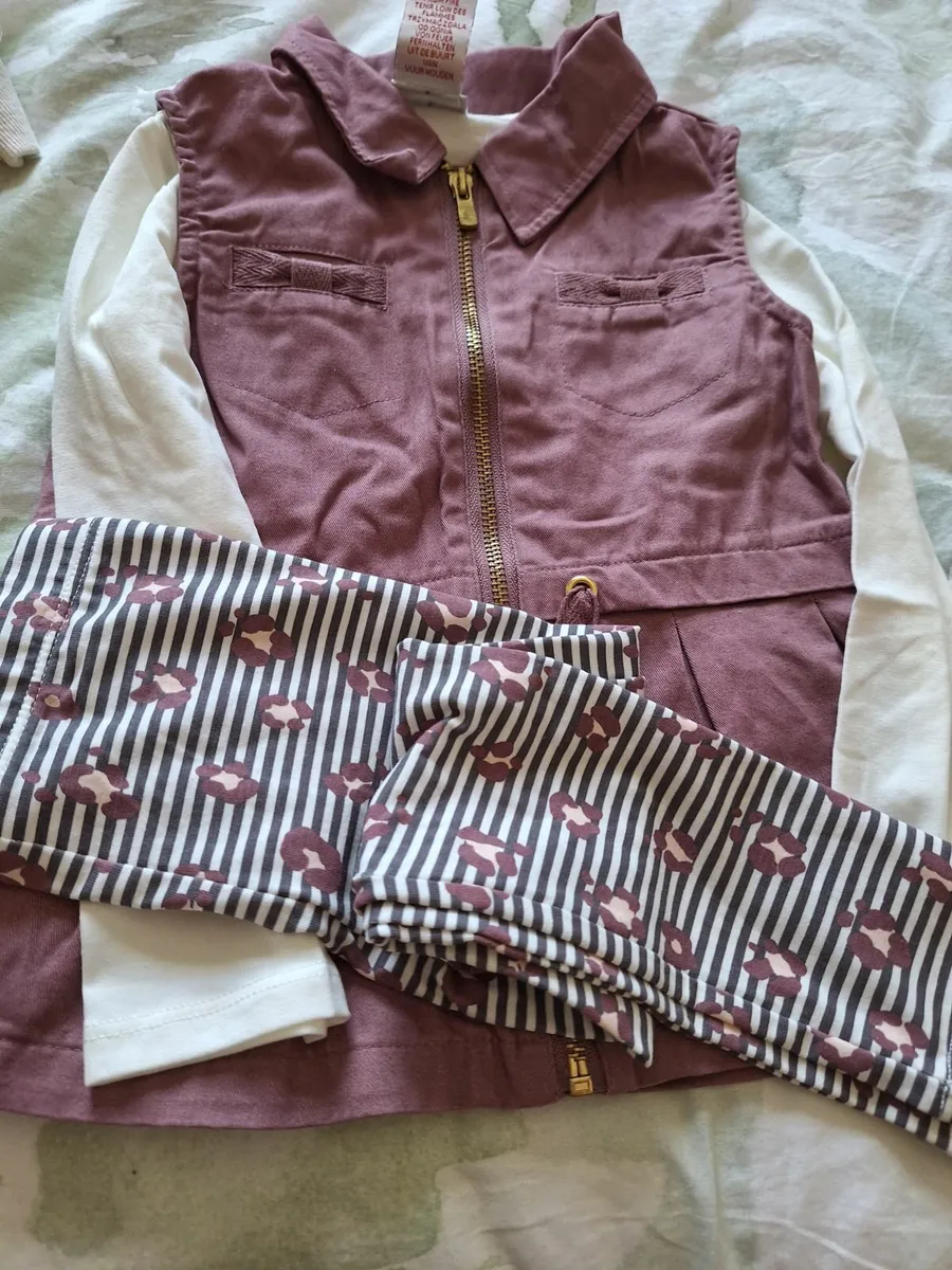 Girls clothes - Image 2