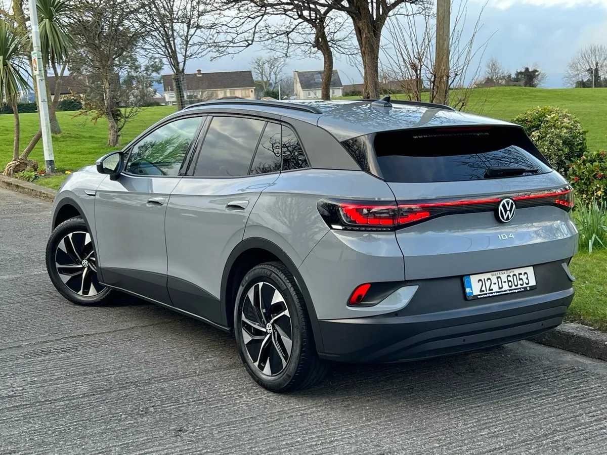 212 VW ID4 STYLE 58KW ONLY 28k KM HIGH SPEC - Image 3