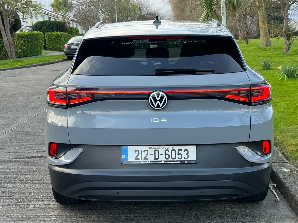 212 VW ID4 STYLE 58KW ONLY 28k KM HIGH SPEC - Image 4