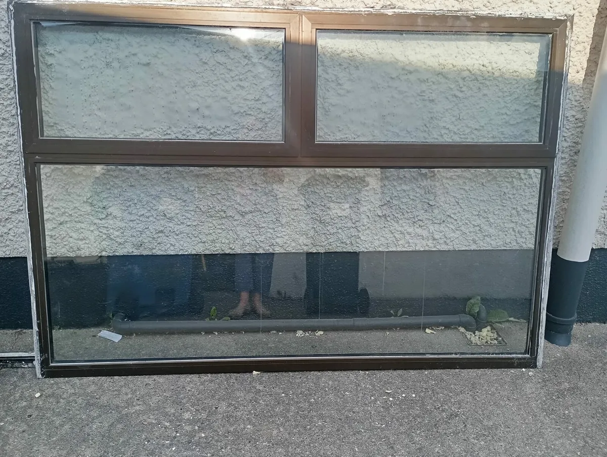 WINDOWS - Image 1