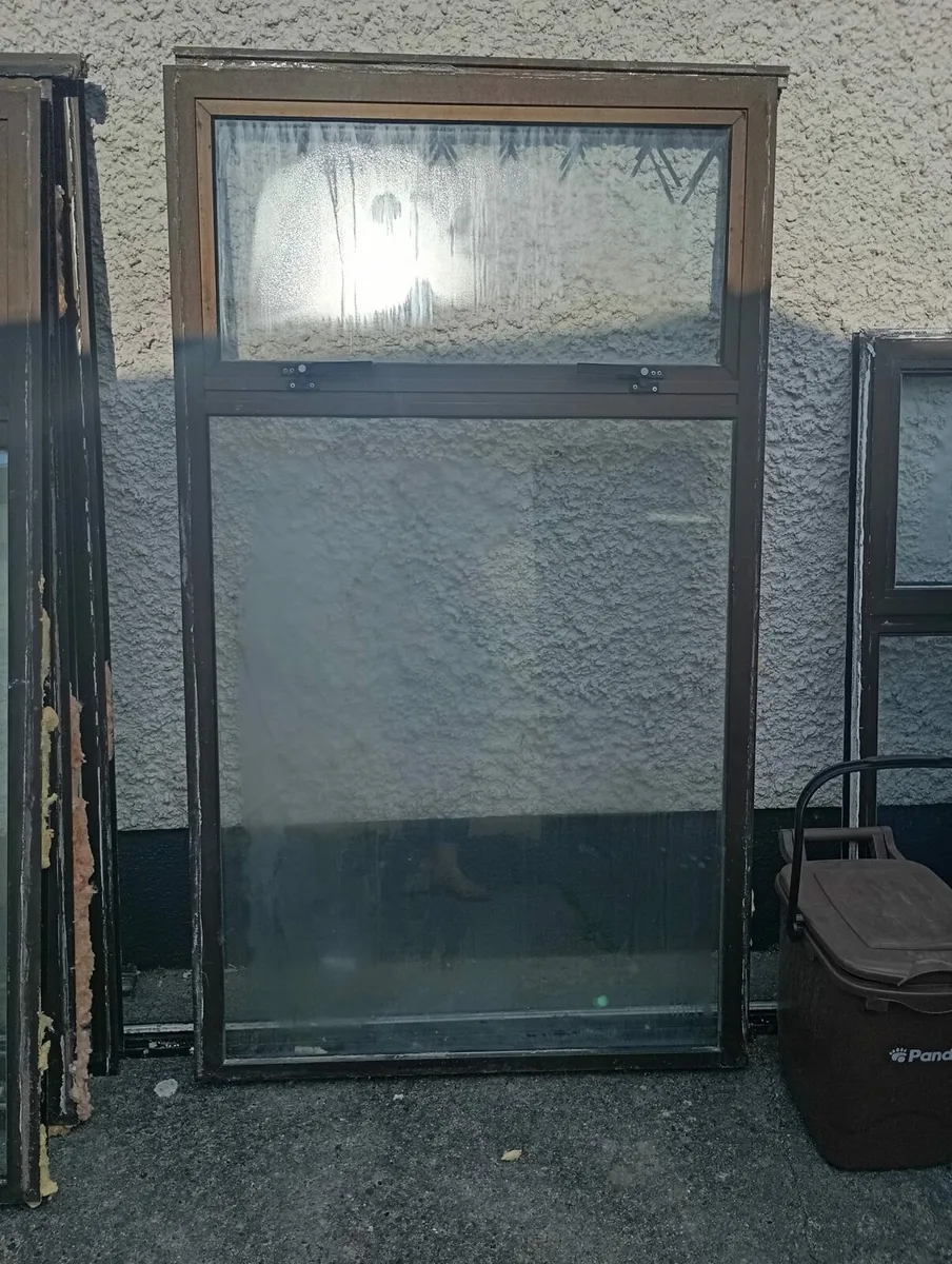 WINDOWS - Image 2