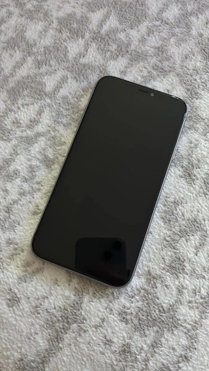 iPhone 11 sim free purple 64GB mint condition - Image 3