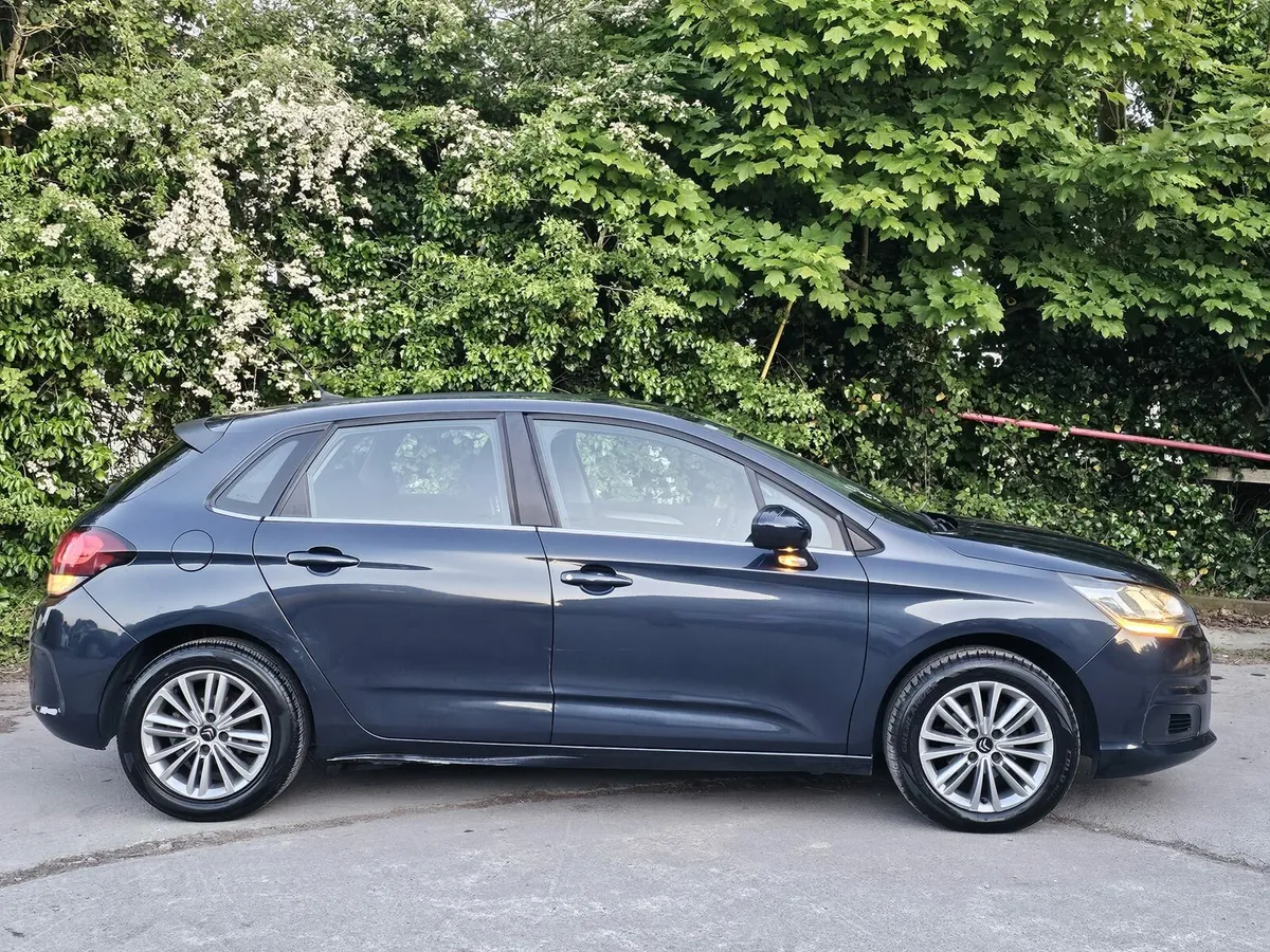 🔷️2015 CITROËN C4🔷️HIGH SPEC🔷️ LOW MILES🔷️ - Image 3