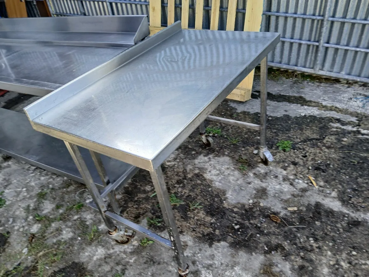 Stainless steel tables/on wheels delivered - Image 1