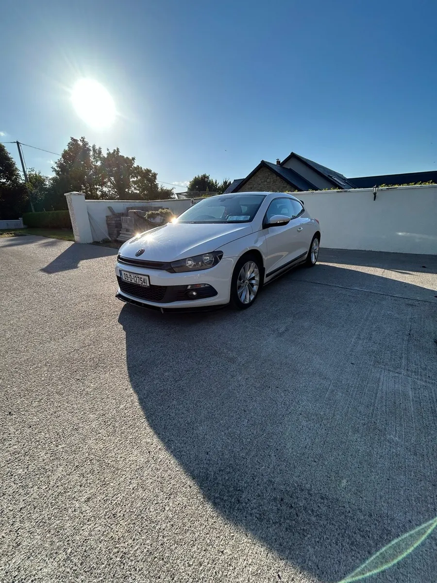 Volkswagen scirocco 2.0tdi 140bhp - Image 3