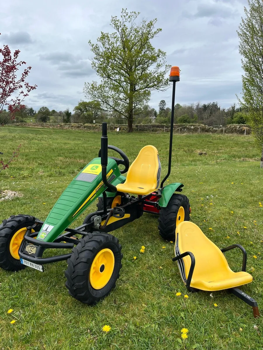 Berg John Deere go kart - Image 1
