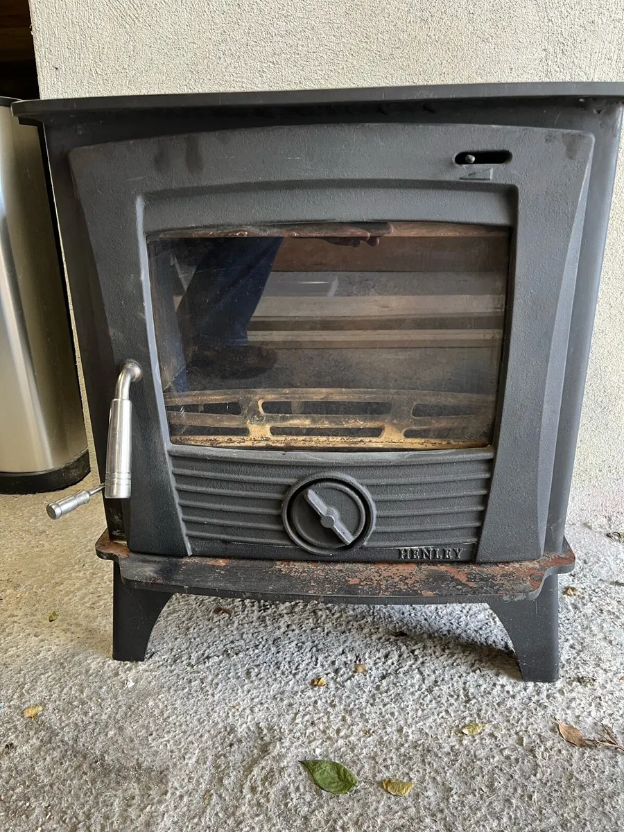 Henley stove - Image 1