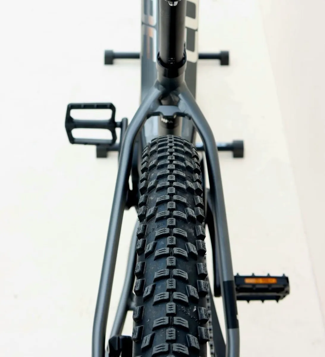 CUBE REACTION HYBRID RACE 750  (NEW) - Image 2