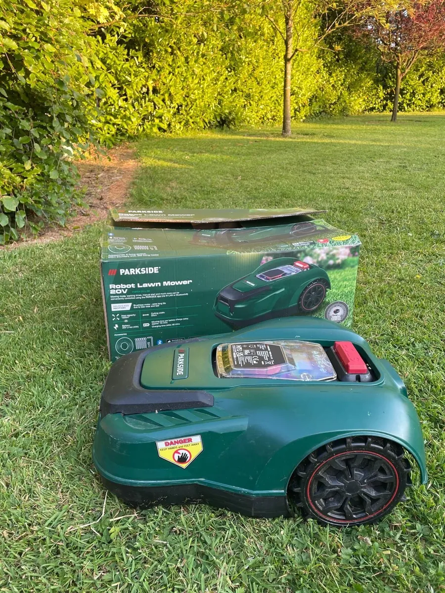 PARKSIDE robot lawnmower - Image 1