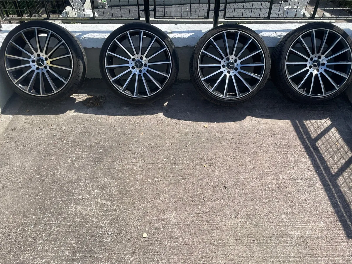 20” mercedes e220 alloys - Image 2