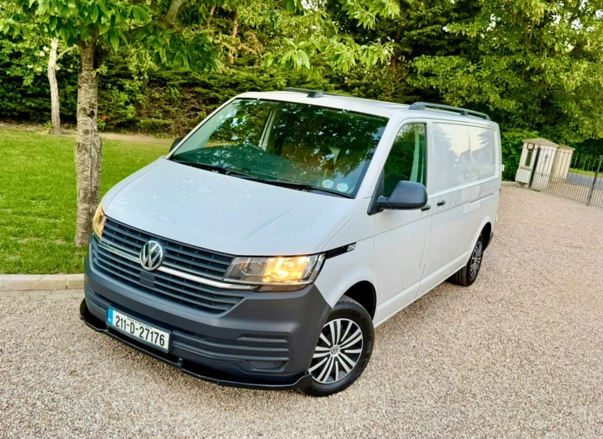 211  VW Transporter ** 4MOTION ** LWB  4x4  3000KG - Image 1