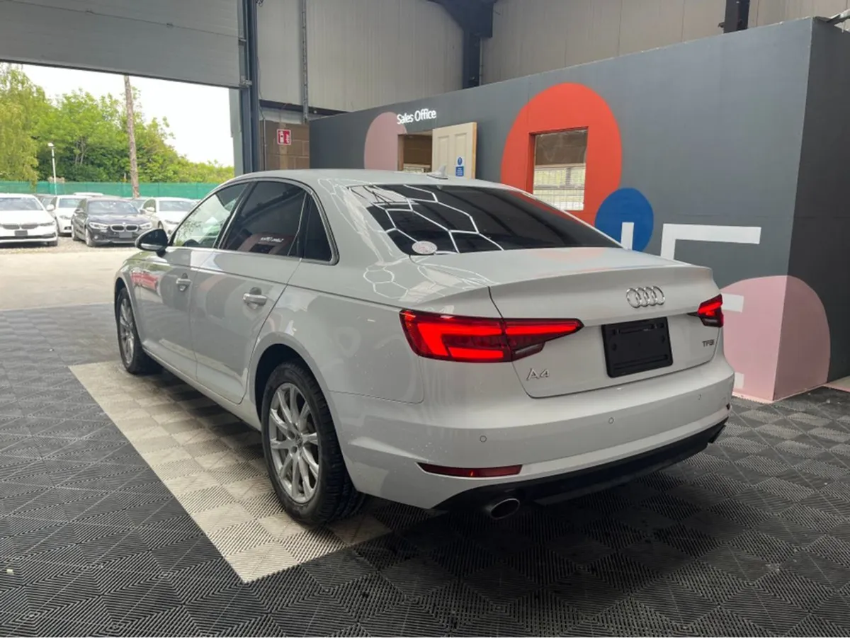 Audi A4 2.0 Tfsi / 66k KMs / Reverse Camera Adapt - Image 4