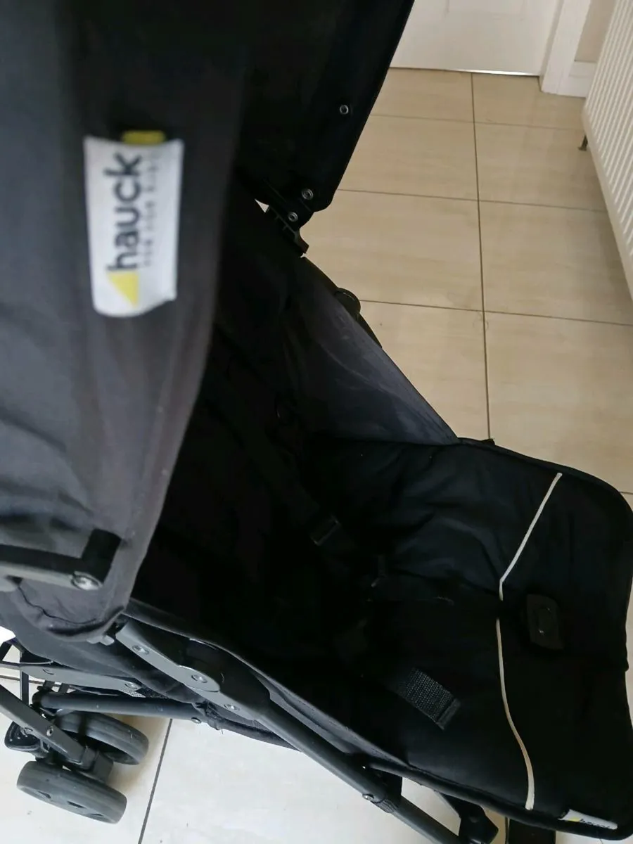 Stroller - Image 4