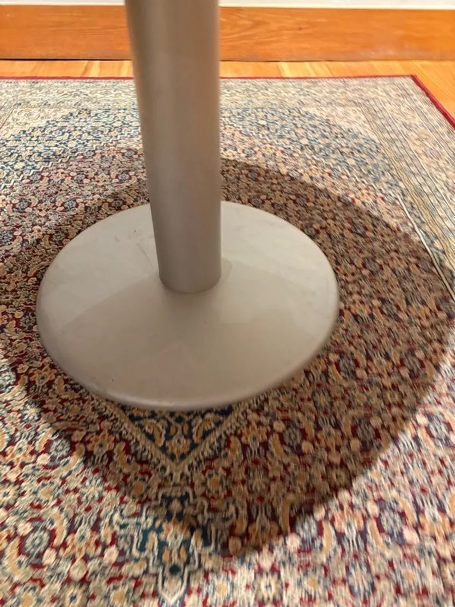 table - Image 3
