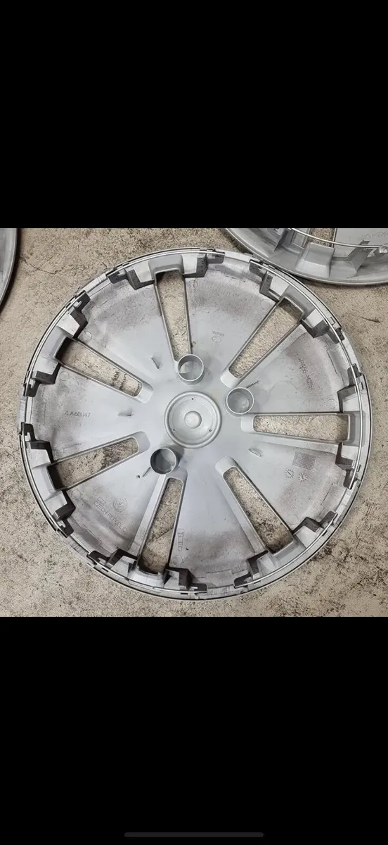 ** VW Transporter GENUINE  Hubcap Wheel Trims  ** - Image 3
