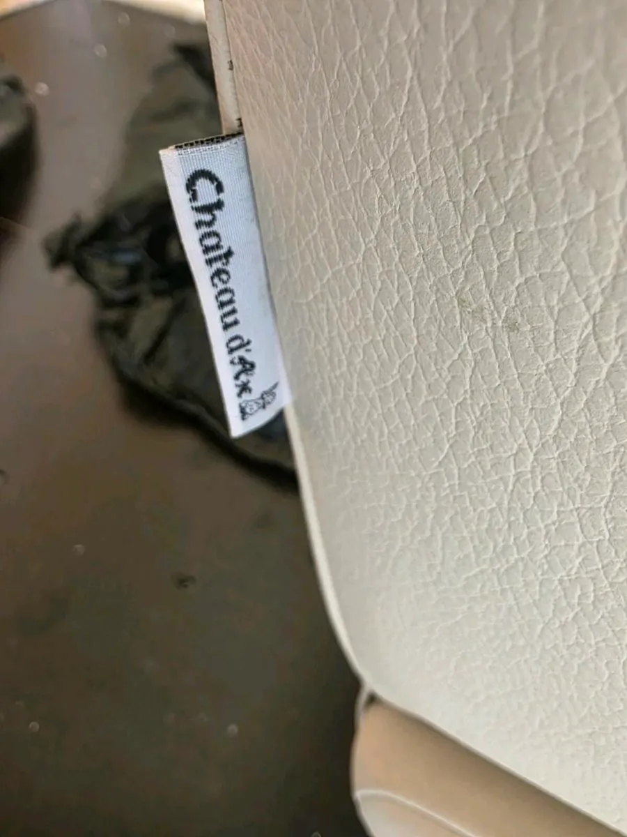 Sofa - Image 3