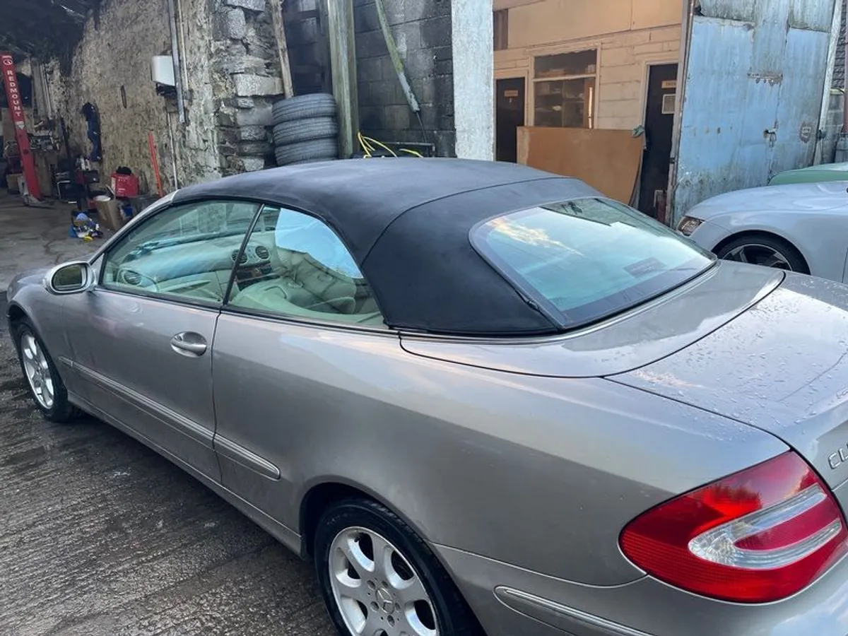 2005 Mercedes-benz Clk-class - Image 3