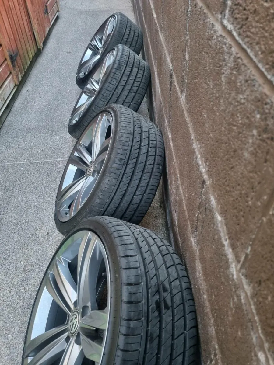 Tiguan r line alloys. - Image 3