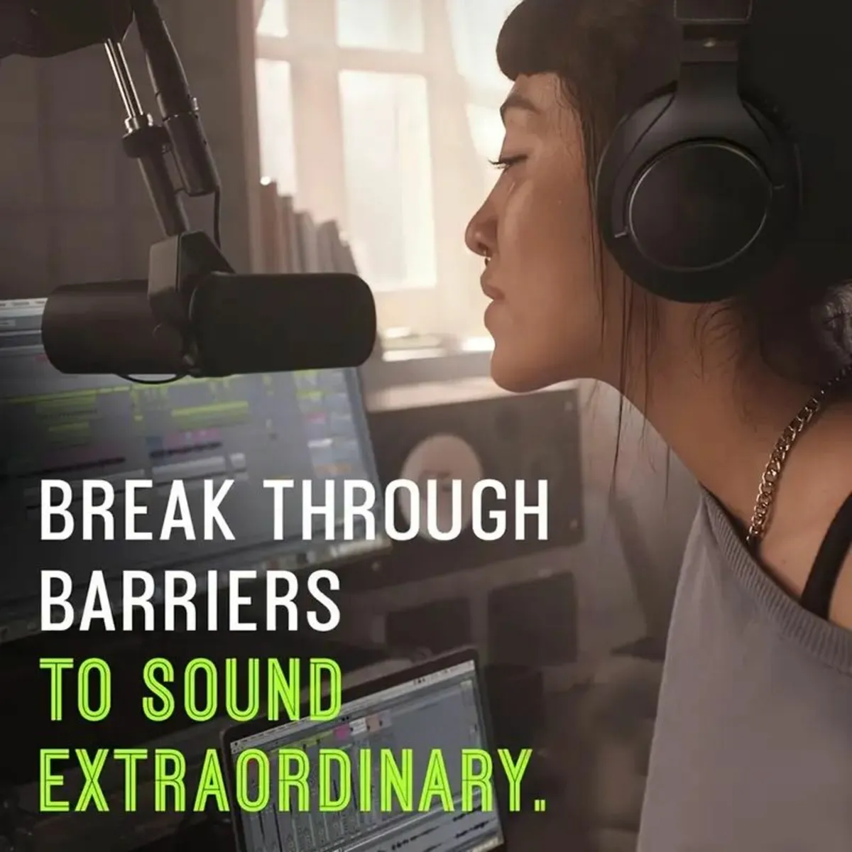 SM7B Is a Professional Dynamic Cardioid Microphone - Image 3