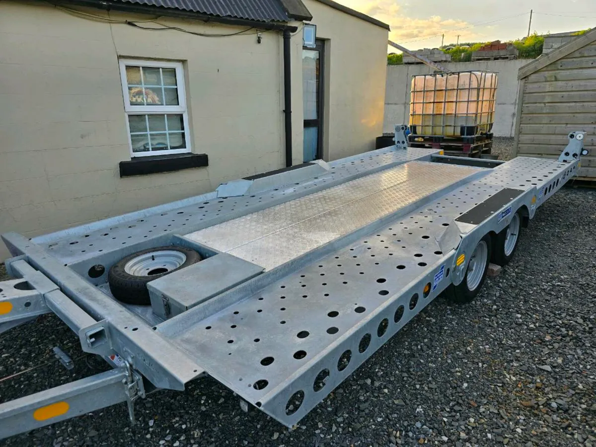 IFOR WILLIAMS CAR TRANSPORTER [NEW] L@@K - Image 1