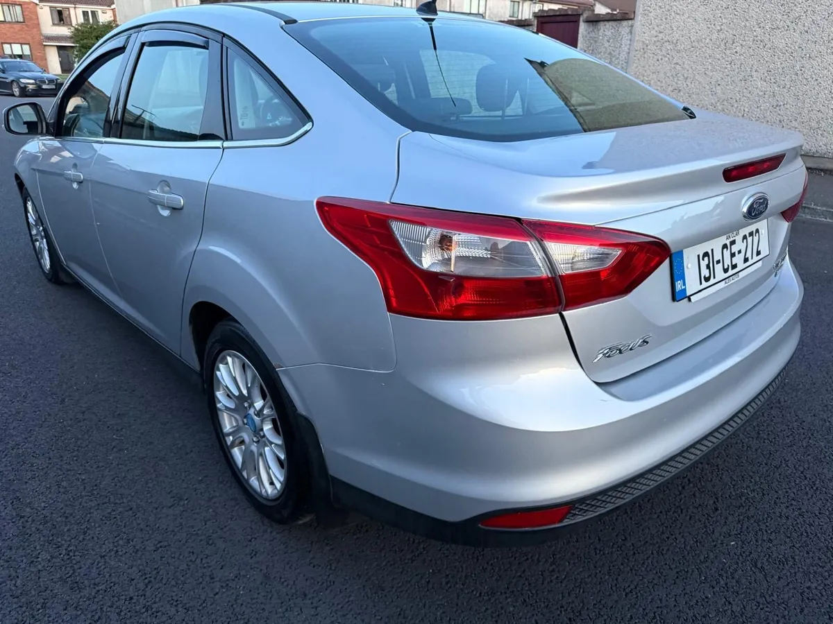 2013 Ford Focus NEW Nct Titanium Model - Image 4