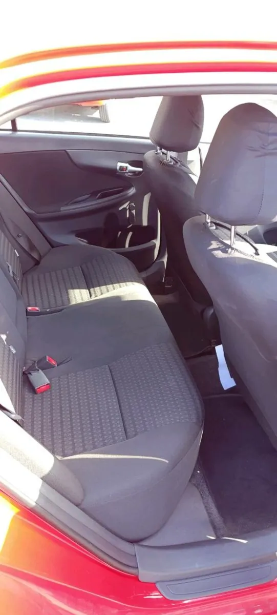 Car - Image 4