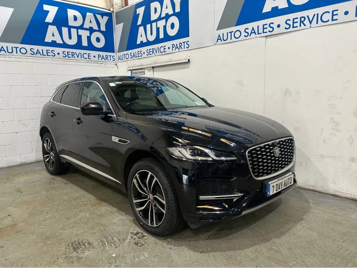 Jaguar F- PACE New Model 2.0 D PAN Roof AWD - Image 1