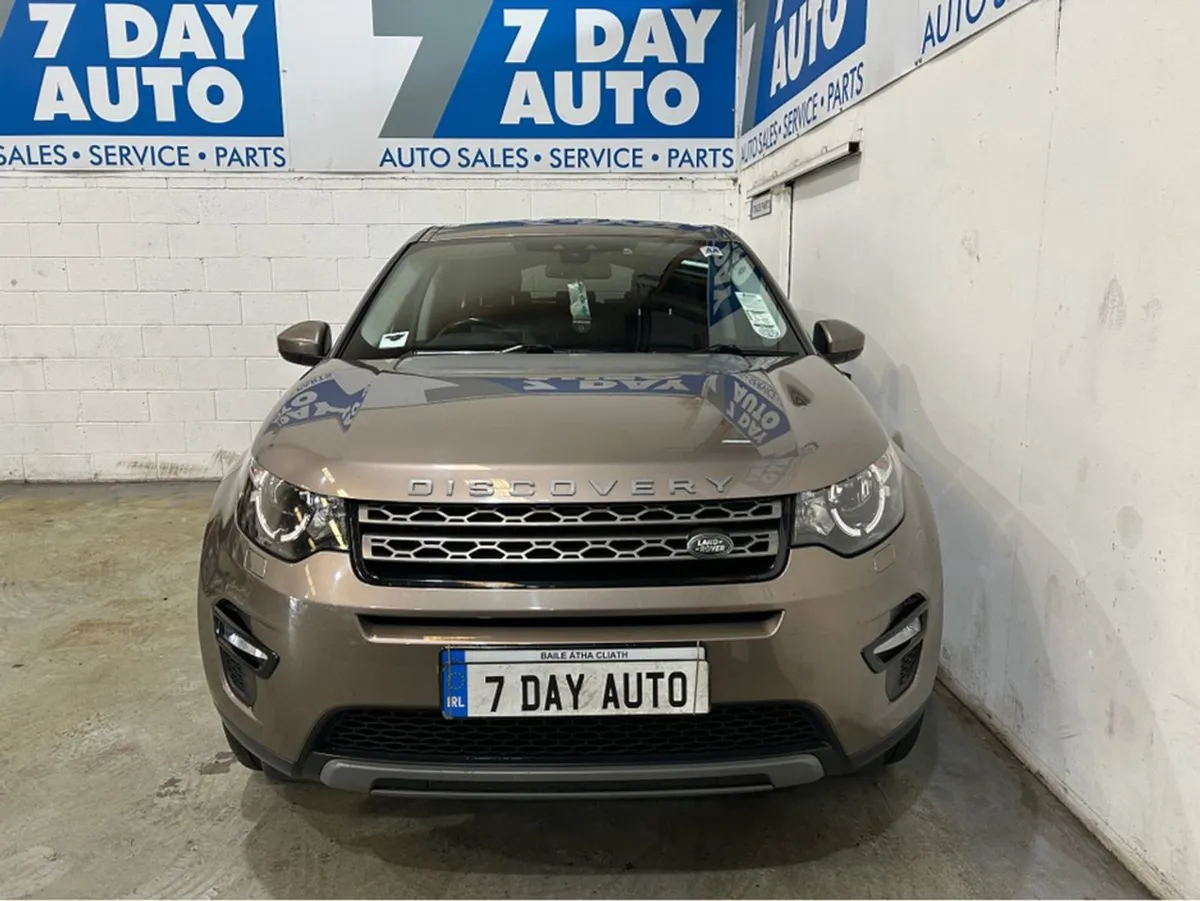 Land Rover Discovery Sport 2.0 7 Seater TD4 SE - Image 2