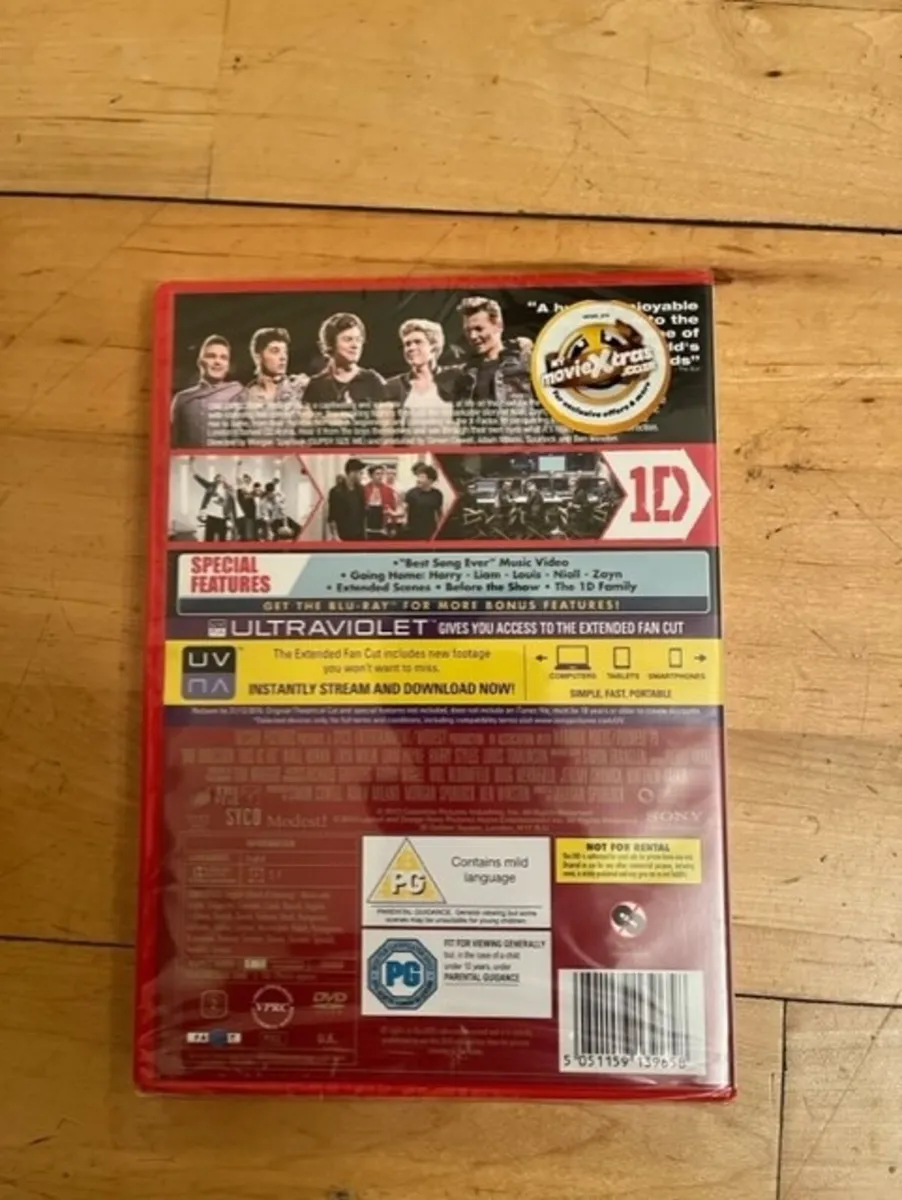 One Directions "This is us" DVD - Image 2