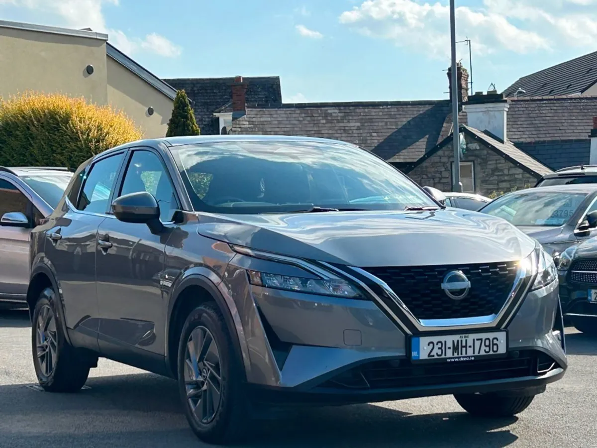 Nissan QASHQAI 1.3 HYB SV 5DR  irish Car - Image 3