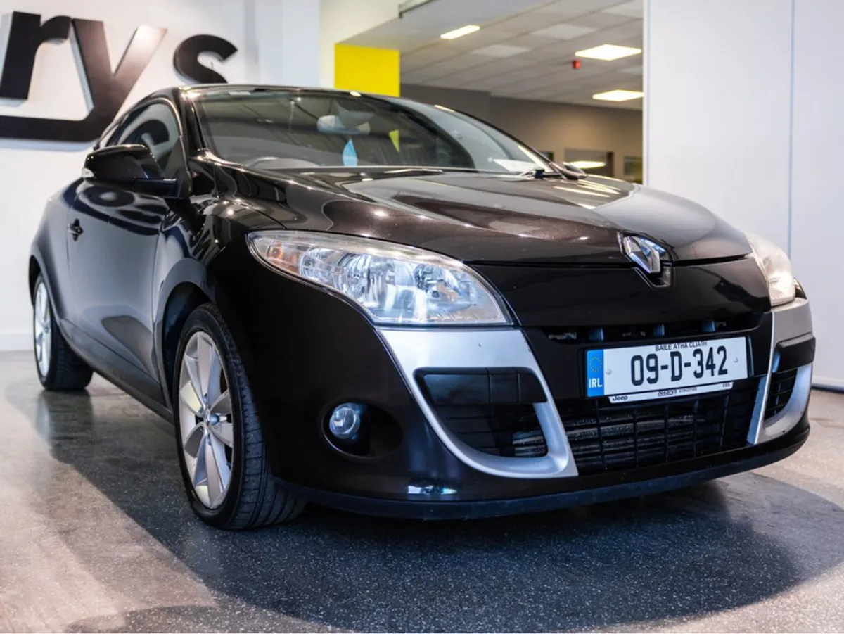 Renault Megane Coupe 1.5 DCI 105 Luxury - Image 1
