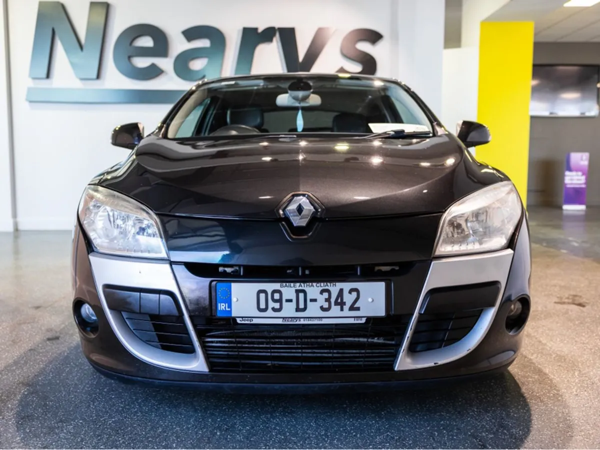 Renault Megane Coupe 1.5 DCI 105 Luxury - Image 2