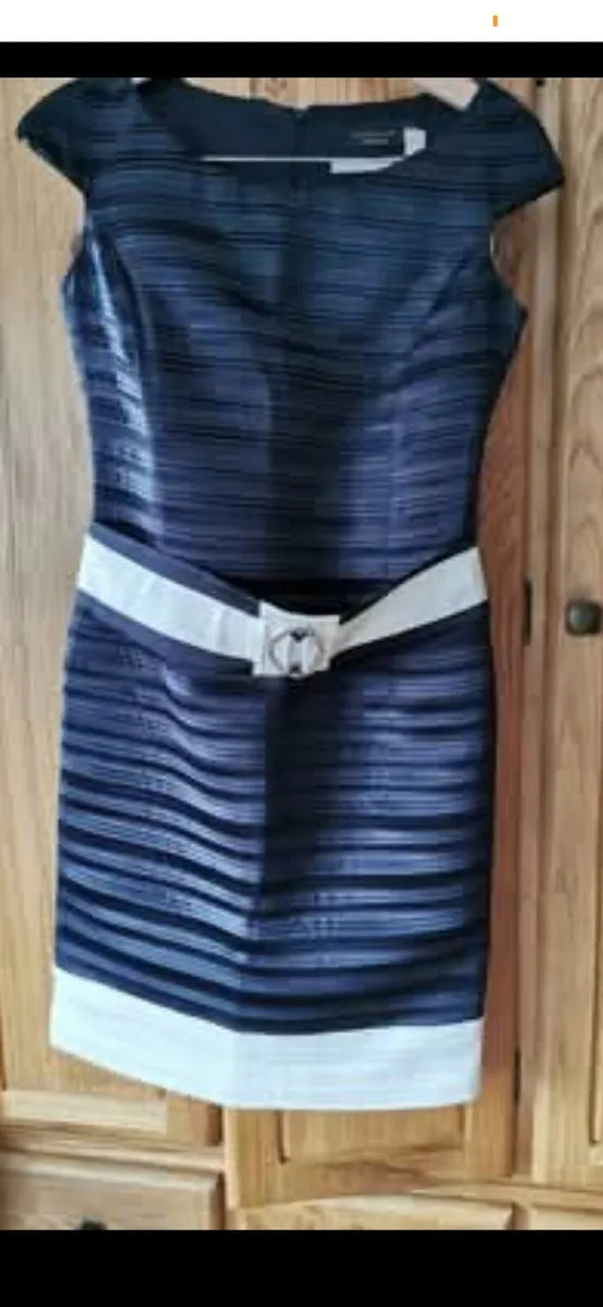 Mother of the Bride /Groom dress outfit - Image 2