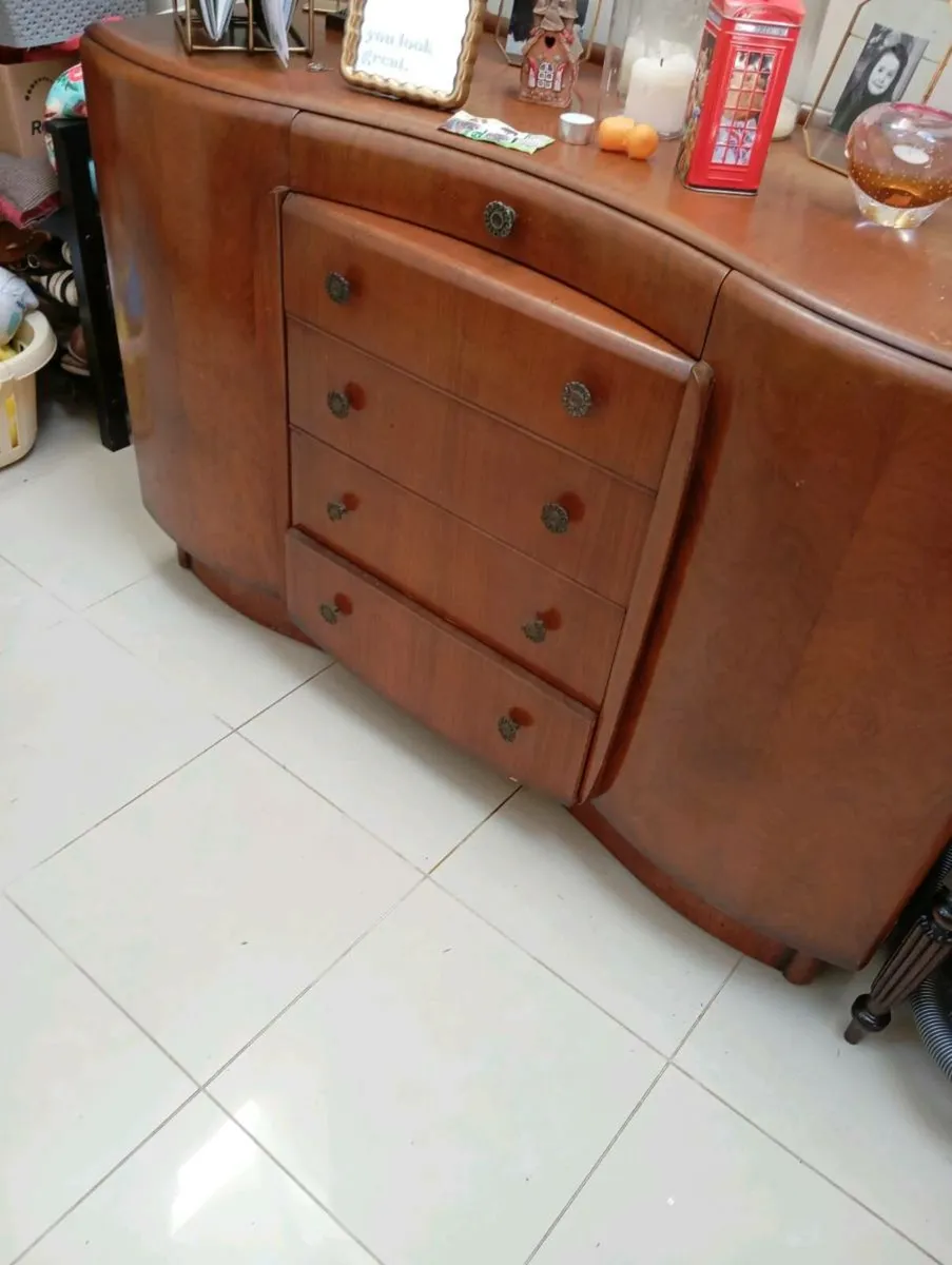 Antique sideboard - Image 2