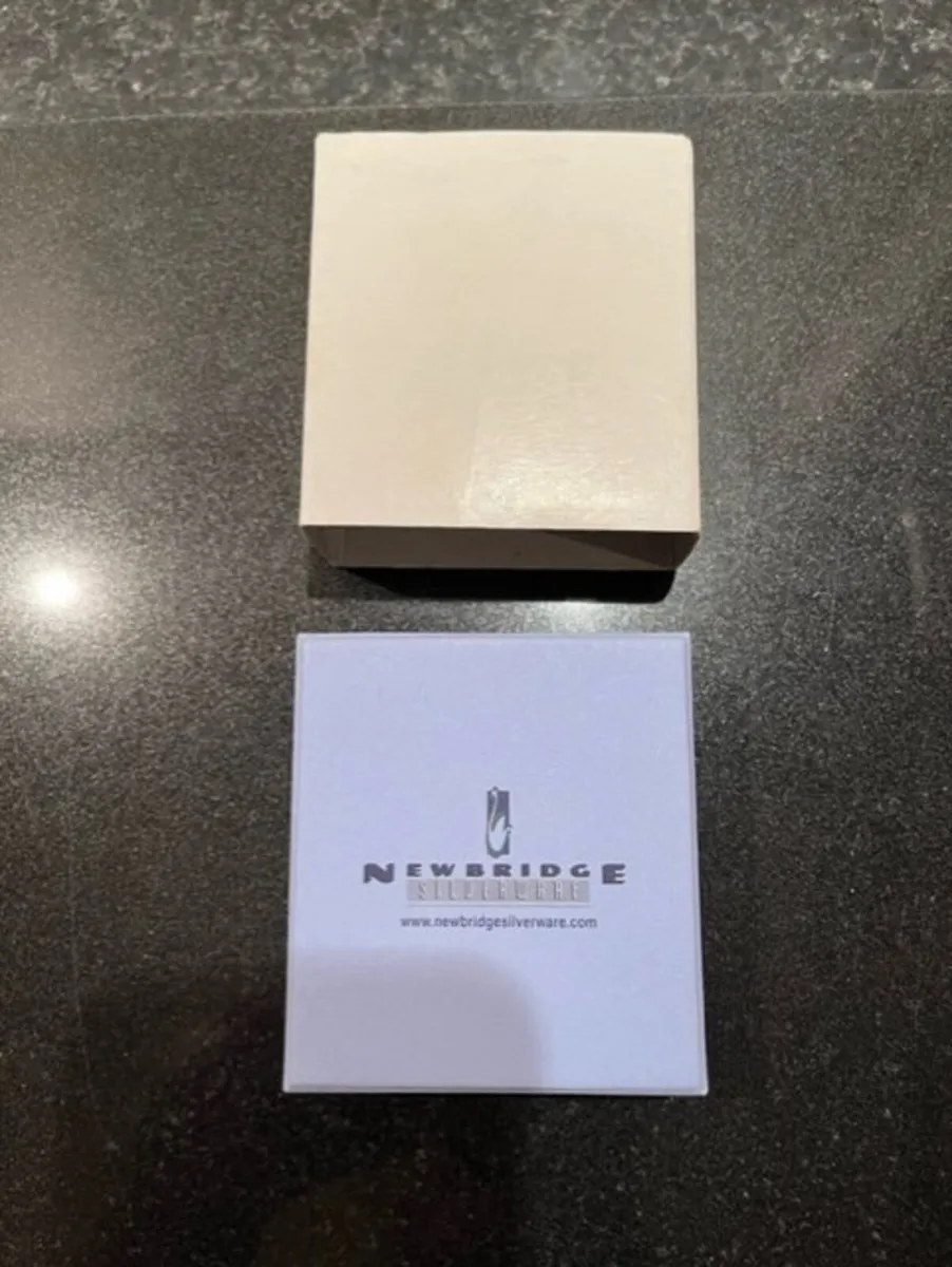 Newbridge Silverwear Cufflinks - Image 2