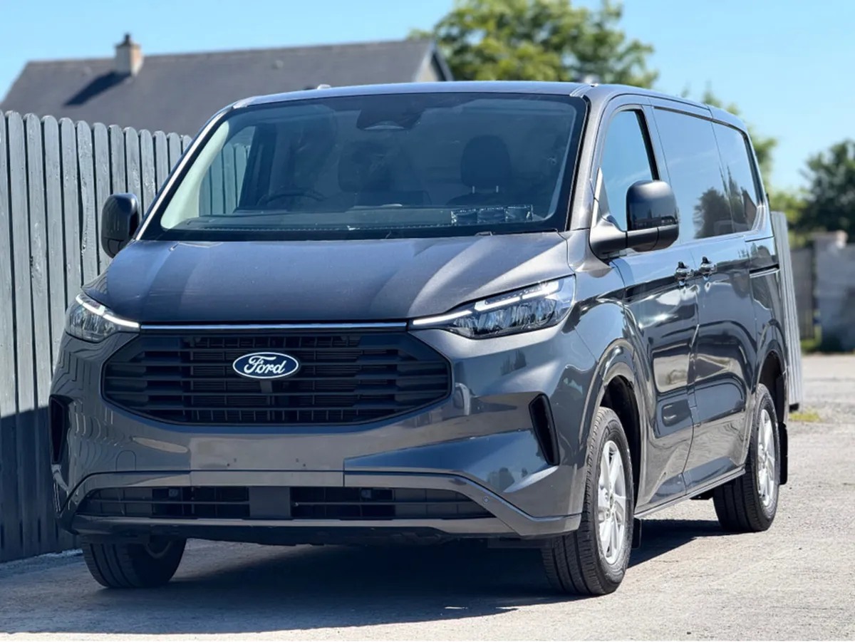 Ford Transit Custom 2023 Ford Transit Custom 3000 - Image 1