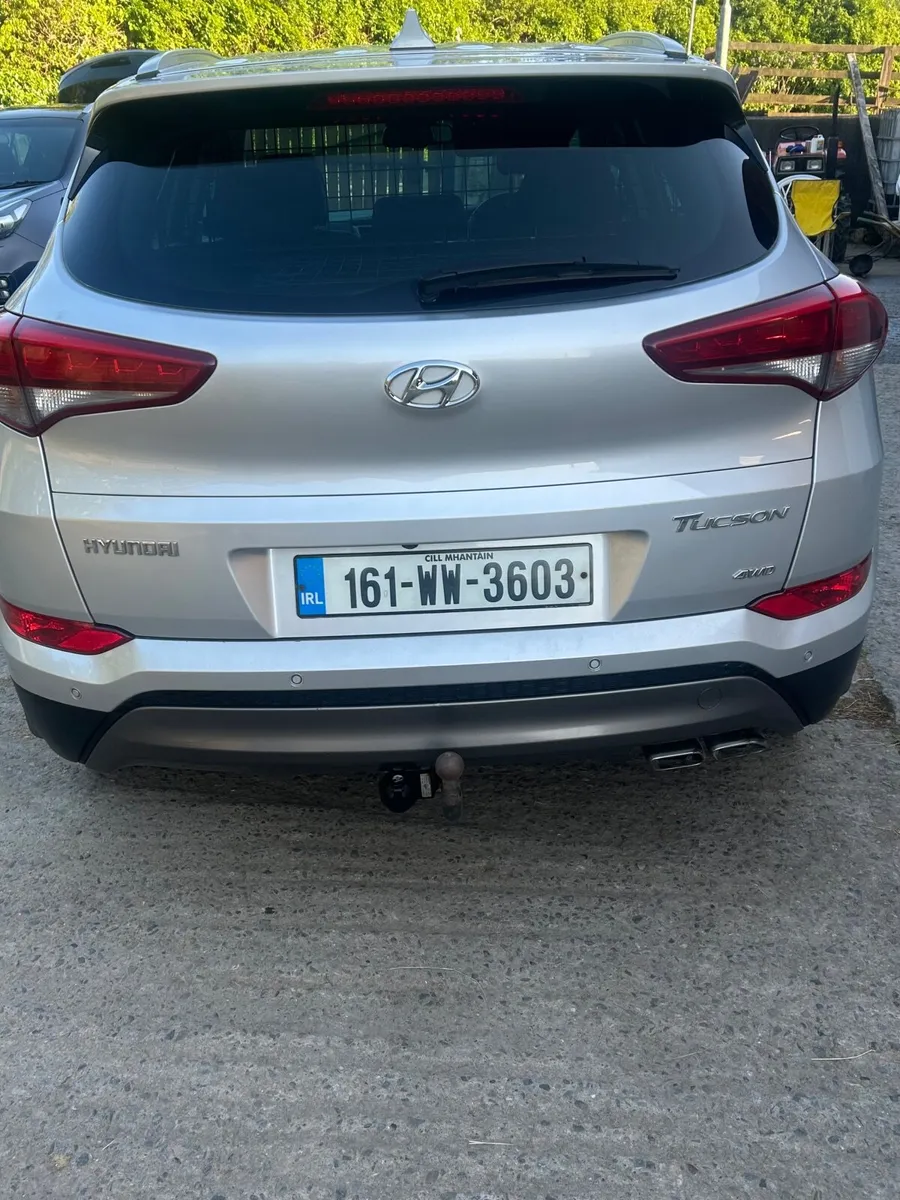 2016 Hyundai Tucson 2.0L 4x4 - Image 3
