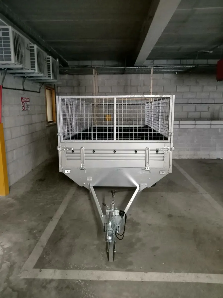 trailer - Image 2