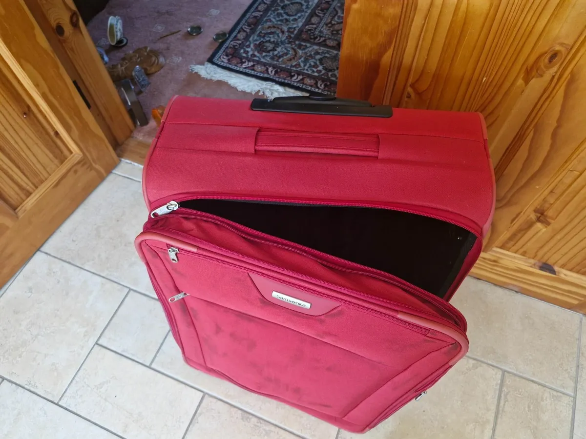Samsonite travel suitcases - Image 1